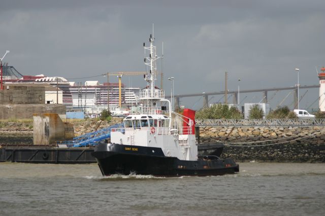 Saint Denis - port de saint nazaire - 07 juillet 2008.JPG